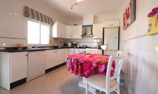 Herverkoop - Finca Landelijk pand -
Catral - Catral - Country