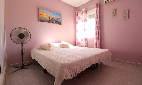 Herverkoop - Finca Landelijk pand -
Catral - Catral - Country