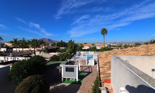 Herverkoop - Finca Landelijk pand -
Catral - Catral - Country