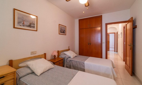 Herverkoop - Apartement Flat -
Torrevieja - Playa del cura