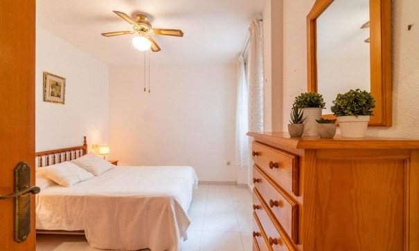 Herverkoop - Apartement Flat -
Torrevieja - Playa del cura