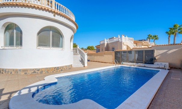 Revente - Villa Individuelle -
Rojales