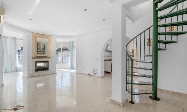 Revente - Villa Individuelle -
Rojales