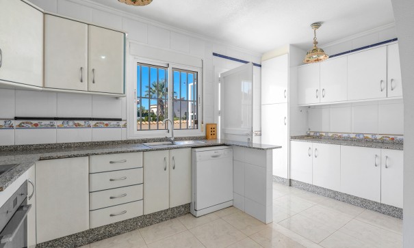 Revente - Villa Individuelle -
Rojales