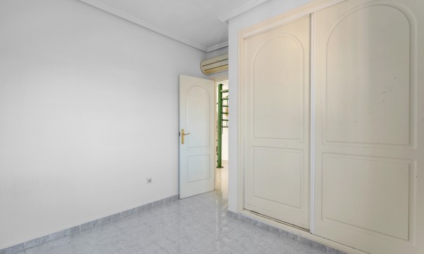 Revente - Villa Individuelle -
Rojales