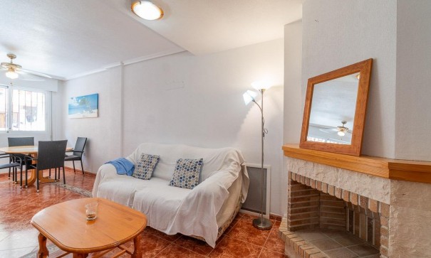 Herverkoop - Stadswoning -
Orihuela Costa - Playa Flamenca