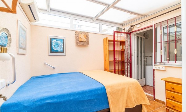 Herverkoop - Stadswoning -
Orihuela Costa - Playa Flamenca