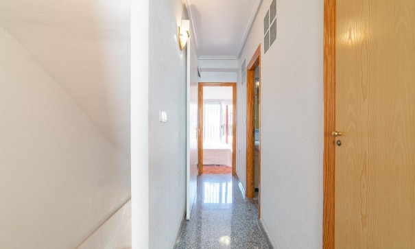 Herverkoop - Stadswoning -
Orihuela Costa - Playa Flamenca