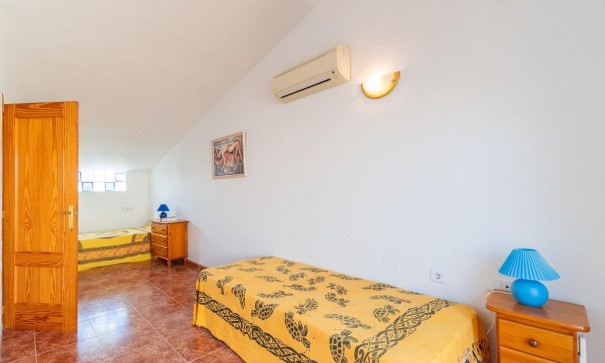 Herverkoop - Stadswoning -
Orihuela Costa - Playa Flamenca