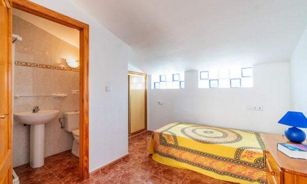 Herverkoop - Stadswoning -
Orihuela Costa - Playa Flamenca