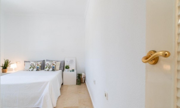 Herverkoop - Vrijstaande Villa -
Orihuela Costa - Villamartín-Las Filipinas