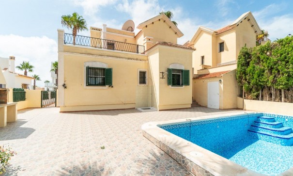 Herverkoop - Vrijstaande Villa -
Orihuela Costa - Villamartín-Las Filipinas