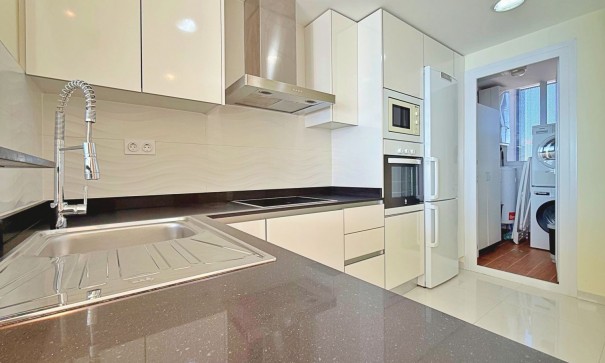 Herverkoop - Apartement Flat -
Torrevieja - Punta Prima