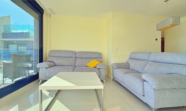 Herverkoop - Apartement Flat -
Torrevieja - Punta Prima
