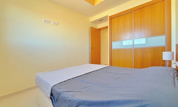 Herverkoop - Apartement Flat -
Torrevieja - Punta Prima