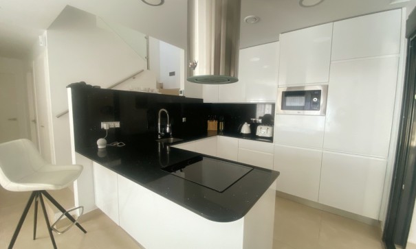 Videresalg - Fritliggende villa -
Ciudad Quesada - Rojales - Pueblo Bravo