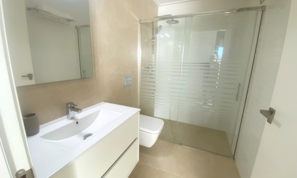 Videresalg - Fritliggende villa -
Ciudad Quesada - Rojales - Pueblo Bravo