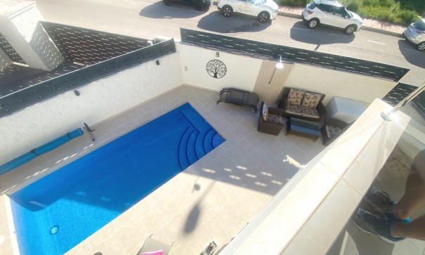 Videresalg - Fritliggende villa -
Ciudad Quesada - Rojales - Pueblo Bravo