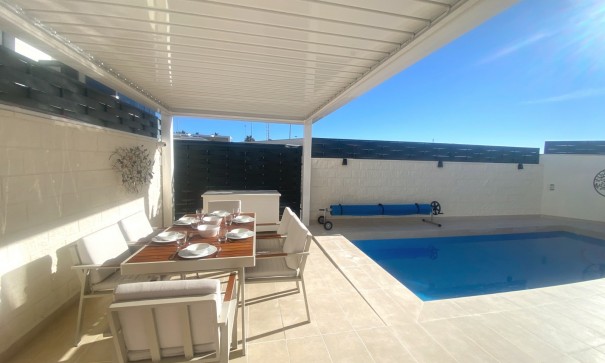 Videresalg - Fritliggende villa -
Ciudad Quesada - Rojales - Pueblo Bravo