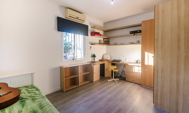 Herverkoop - Vrijstaande Villa -
Orihuela - Benferri