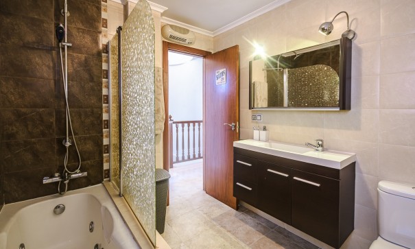 Herverkoop - Vrijstaande Villa -
Orihuela - Benferri