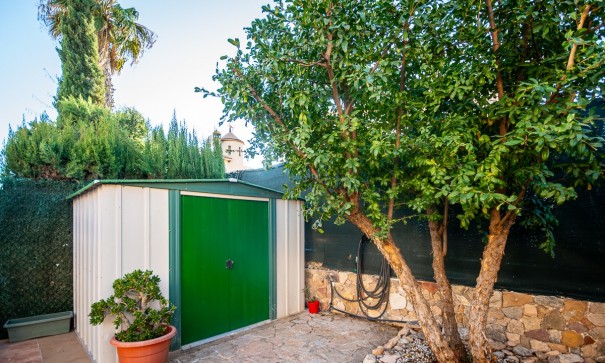 Herverkoop - Vrijstaande Villa -
Orihuela - Benferri