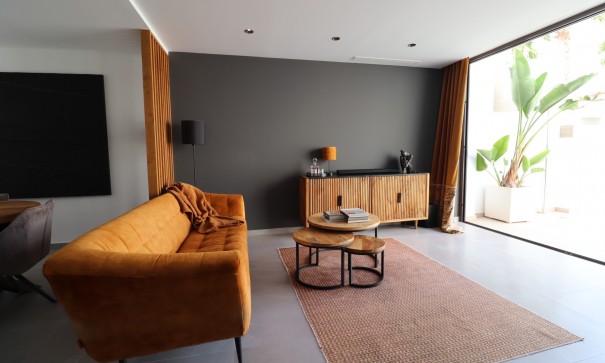 Herverkoop - Stadswoning -
Benijofar - Benijofar - Village