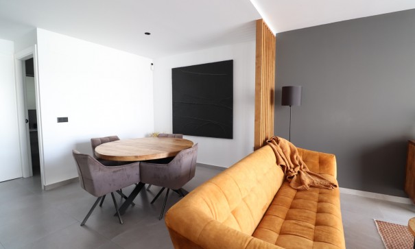 Herverkoop - Stadswoning -
Benijofar - Benijofar - Village