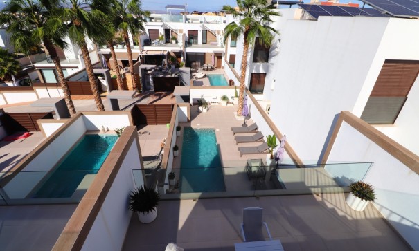 Herverkoop - Stadswoning -
Benijofar - Benijofar - Village