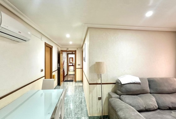 Resale - Wohnung Appartement -
Torrevieja - torrevieja