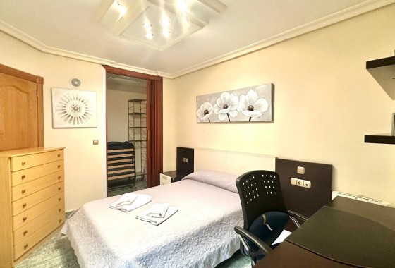 Resale - Wohnung Appartement -
Torrevieja - torrevieja