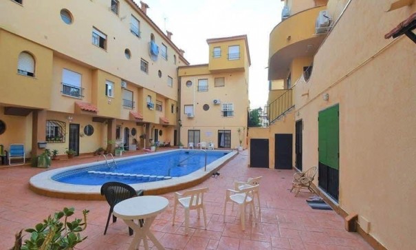 Herverkoop - Apartement Flat -
Torrevieja - Playa del cura