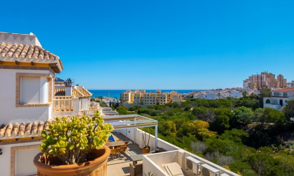 Herverkoop - Vrijstaande Villa -
Torrevieja - La Mata