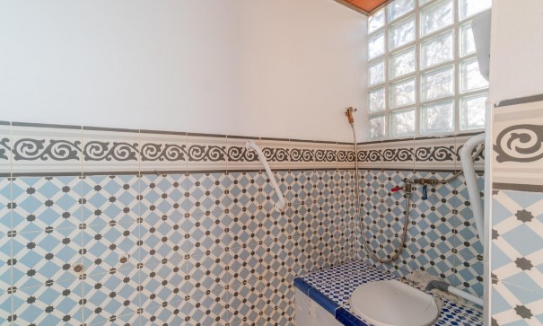 Herverkoop - Vrijstaande Villa -
Torrevieja - Los altos