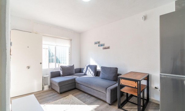 Herverkoop - Apartement Flat -
Torrevieja - Los balcones