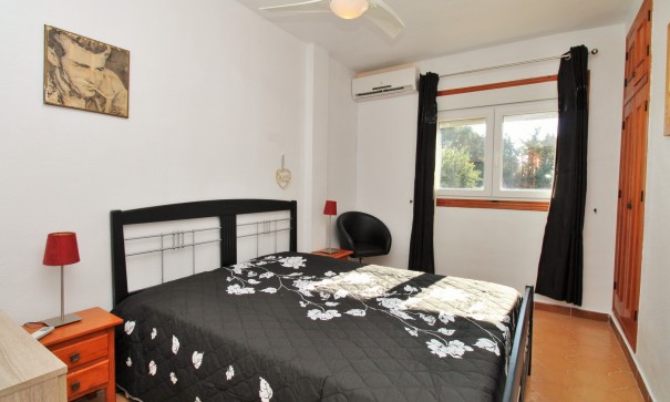 Sale - Apartment Flat -
Villamartín