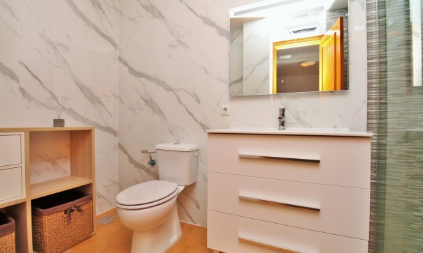 Sale - Apartment Flat -
Villamartín