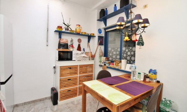 Videresalg - Lejlighed lejlighed -
Torrevieja - El chaparral