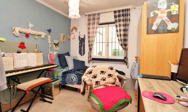 Videresalg - Lejlighed lejlighed -
Torrevieja - El chaparral