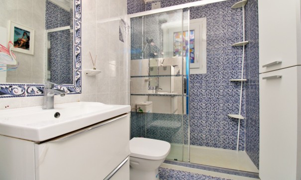 Återförsäljning - Fristående villa -
Torrevieja - El chaparral