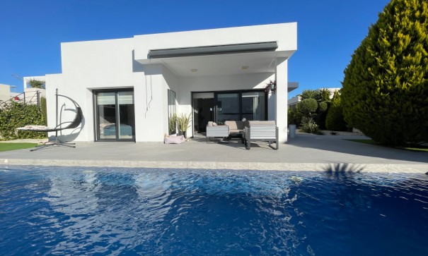 Sprzedaż - Willa wolnostojąca -
Benijofar - Centro