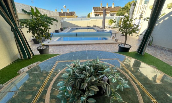 Sale - Semi Detached Villa -
Benijofar - Benimar