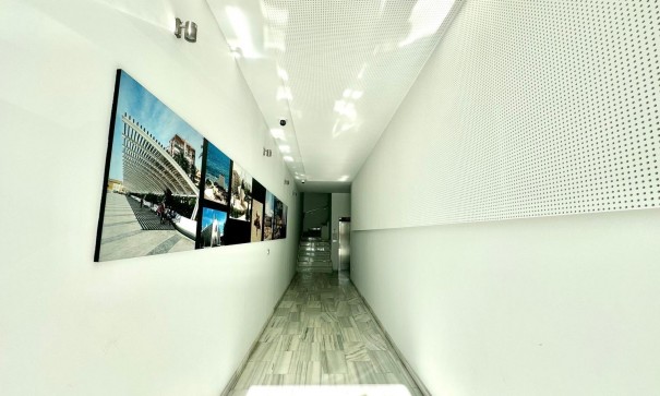 Revente - Appartement -
Torrevieja - torrevieja