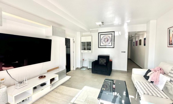 Revente - Appartement -
Torrevieja - torrevieja