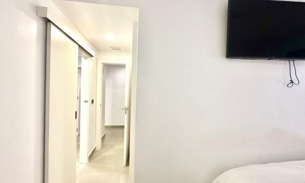 Revente - Appartement -
Torrevieja - torrevieja