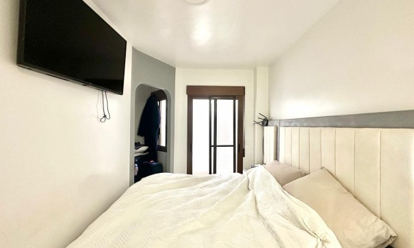 Revente - Appartement -
Torrevieja - torrevieja