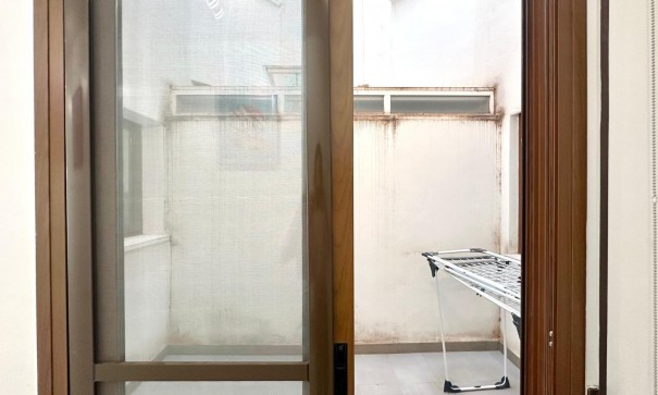 Revente - Appartement -
Torrevieja - torrevieja