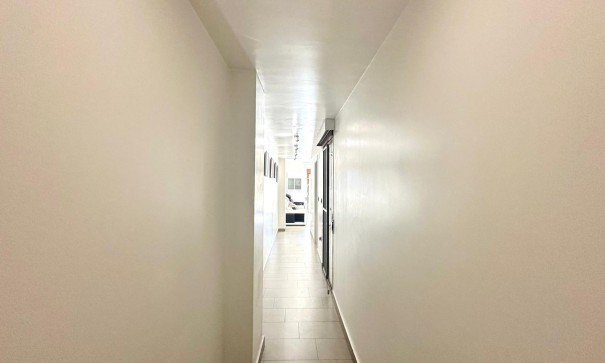 Revente - Appartement -
Torrevieja - torrevieja