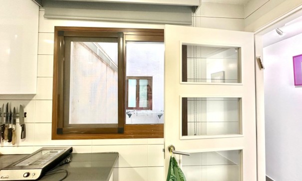 Revente - Appartement -
Torrevieja - torrevieja