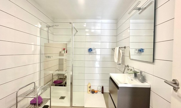 Revente - Appartement -
Torrevieja - torrevieja